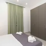 Guesthost - Mm Bernini Elegant & Modern Flat Apartment *