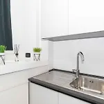 Guesthost - Mm Bernini Elegant & Modern Flat * Turin