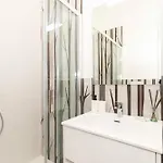 Guesthost - Mm Bernini Elegant & Modern Flat *