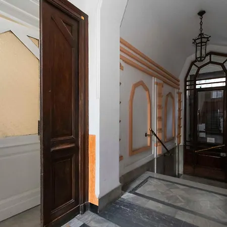 Apartamento Guesthost - Mm Bernini Elegant & Modern Flat *