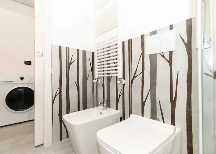Guesthost - Mm Bernini Elegant & Modern Flat Appartamento *
