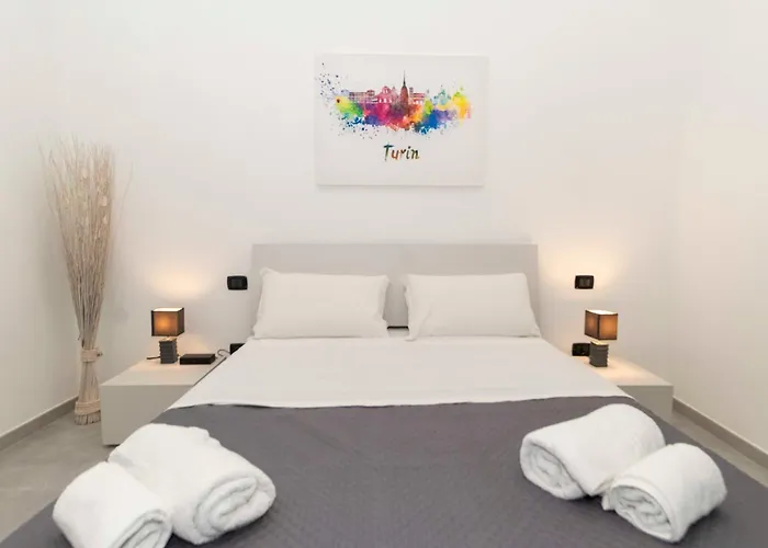 Guesthost - Mm Bernini Elegant & Modern Flat Appartamento