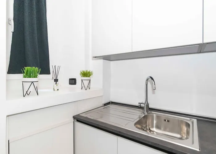 Guesthost - Mm Bernini Elegant & Modern Flat * Turín