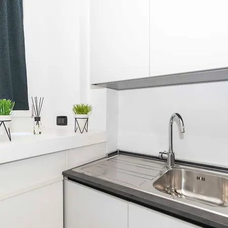 Guesthost - Mm Bernini Elegant & Modern Flat * Turijn