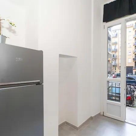 Guesthost - Mm Bernini Elegant & Modern Flat Appartement Turijn