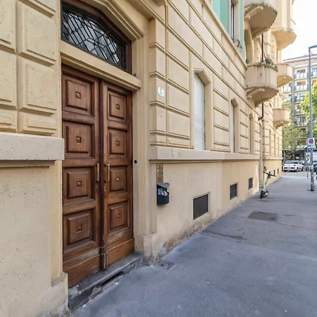 Guesthost - Mm Bernini Elegant & Modern Flat Appartement *