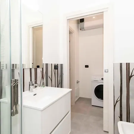 Guesthost - Mm Bernini Elegant & Modern Flat Apartmán Turín